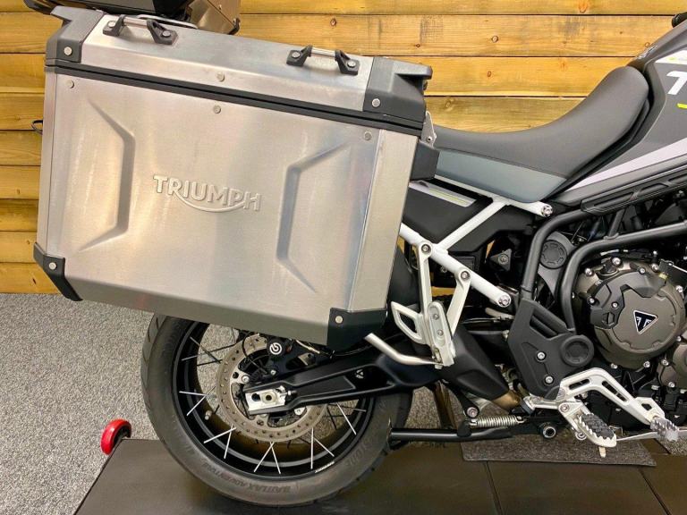2023 Triumph Tiger 900 Rally Aragón Edition, Only 1,164 Miles, Panniers, Top bo