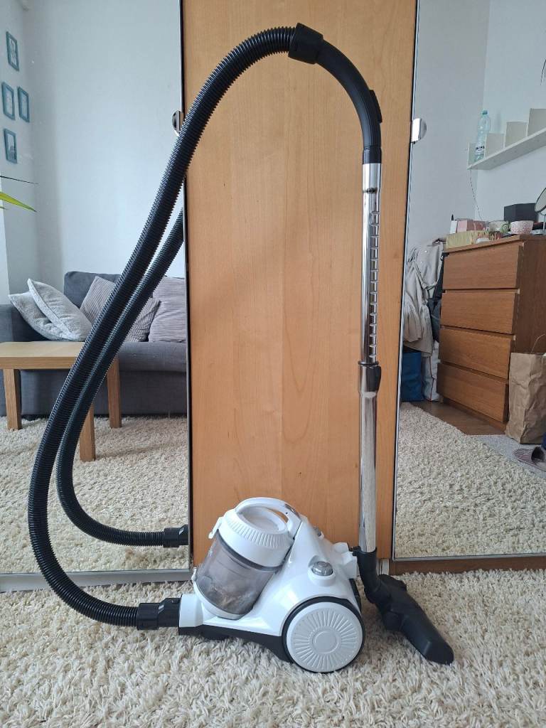 Bush bagless vacuum cleaner 