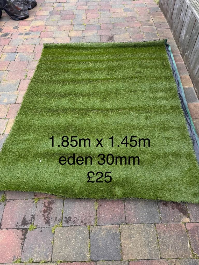 artificial grass offcuts outdoor garden carpet green astro house pet 