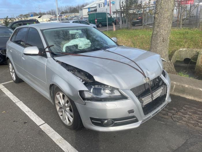 2012 AUDI A3 SE TDI BREAKING SPARES AIRBAG LEATHER SEATS ALLOY DOORS AXLE HUBS CORNERS