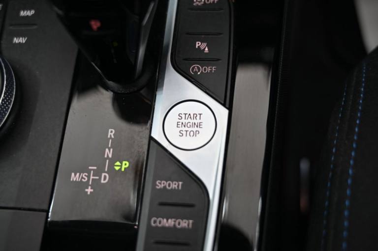 2022 72 BMW 1 SERIES 2.0 M135I HATCHBACK 5DR PETROL AUTO XDRIVE EURO 6 (S/S) (30