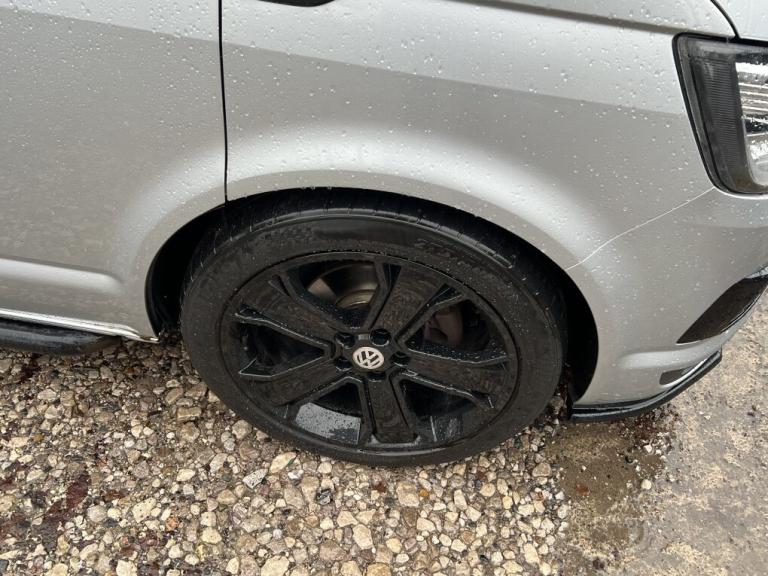 2015 Volkswagen Transporter T28 Trendline TDI BlueMotion Technology Panel van Diesel Manual