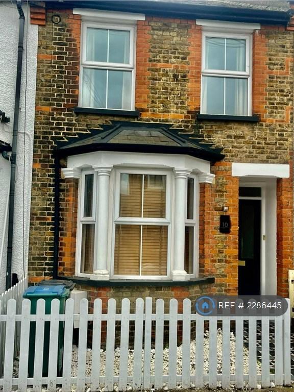 3 bedroom house in Watford, Watford, WD18 (3 bed) (#2286445)