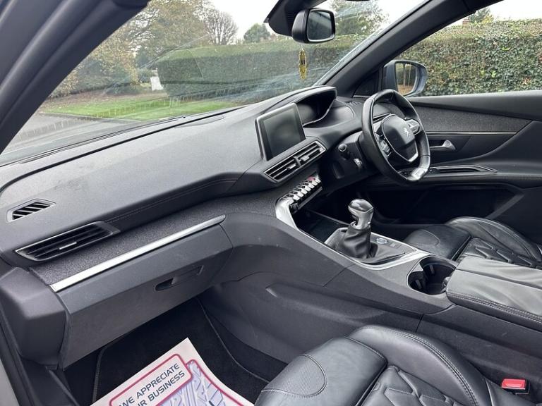 2017 Peugeot 5008 1.2 PureTech GT Line 5dr HATCHBACK PETROL Manual