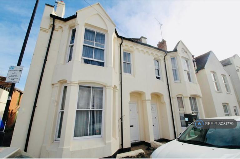 6 bedroom house in Oxford Street, Leamington Spa, CV32 (6 bed) (#3081779)