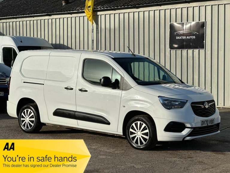 2020 Vauxhall Combo 1.5 Turbo D 2300 Sportive L2 H1 Euro 6 (s/s) 4dr PANEL VAN Diesel Manual