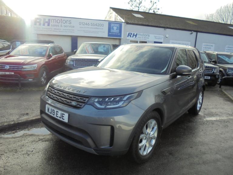 2019 Land Rover Discovery 3.0 SDV6 306 SE Commercial Auto NO VAT TOWBAR BLACK LEATHER GREY  PANEL...