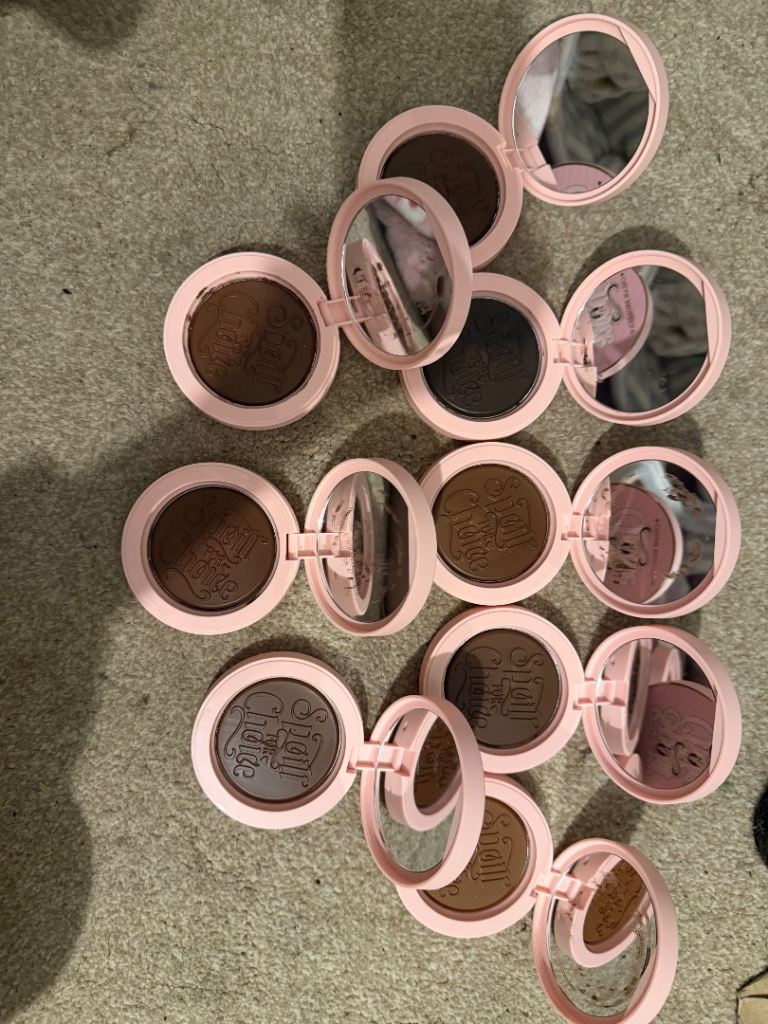 p.lousie cream bronzer  NEED GONE