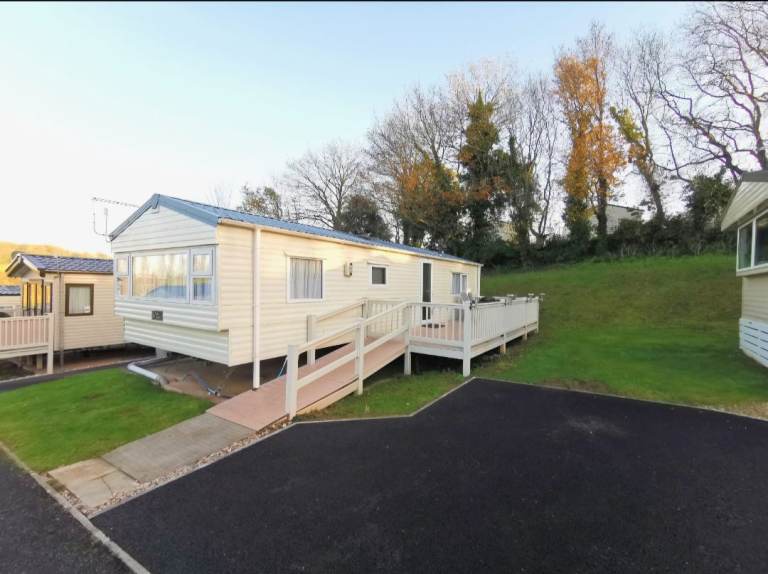 Stunning 6 Berth Static