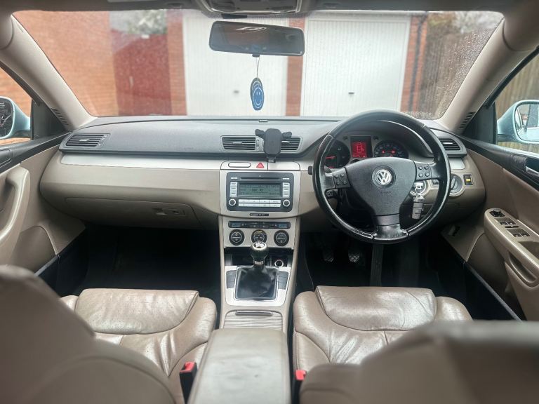 Volkswagen, PASSAT, Estate, 2007, Manual, 1896 (cc), 5 doors