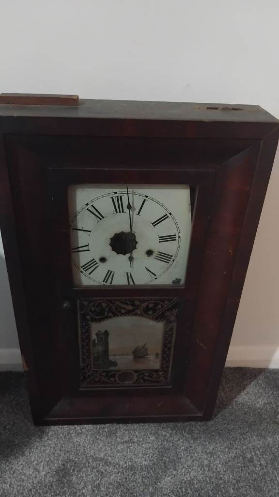 Antique American wall clock.