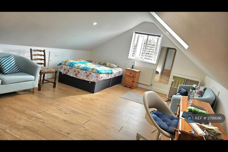 1 bedroom in Cae Gwyn Rd, Cardiff, CF14 (#2718696)