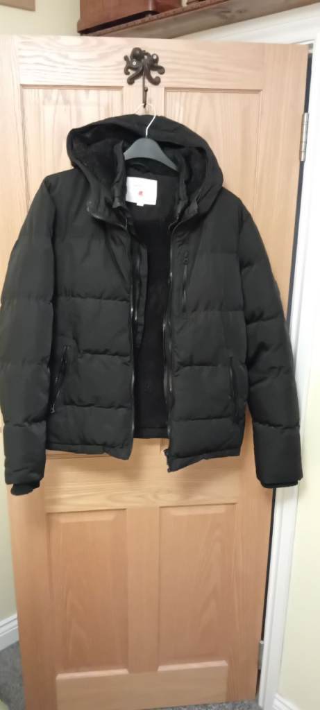 Gents/ Boys Puffer Style Coat with hood