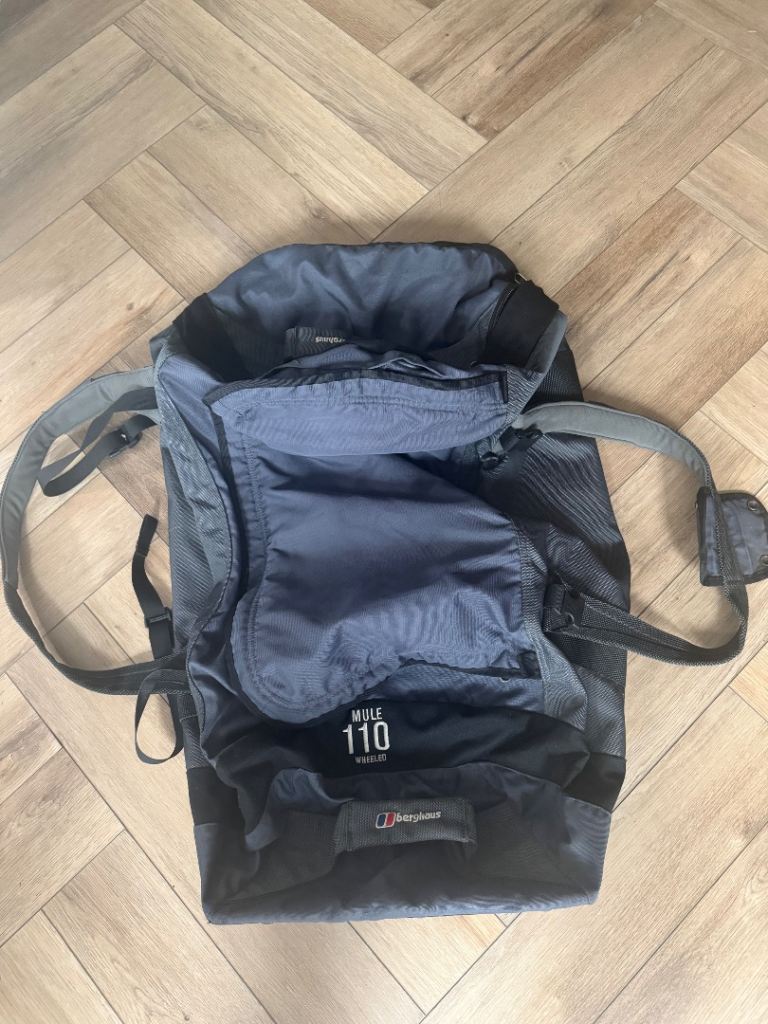 Berghaus Mule 110 Wheeled Grey Travel Bag
