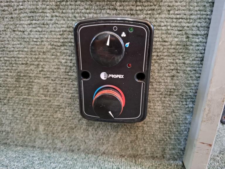 Volkswagen Auto sleeper Topaz