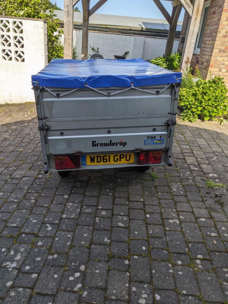 Goods or camping trailer