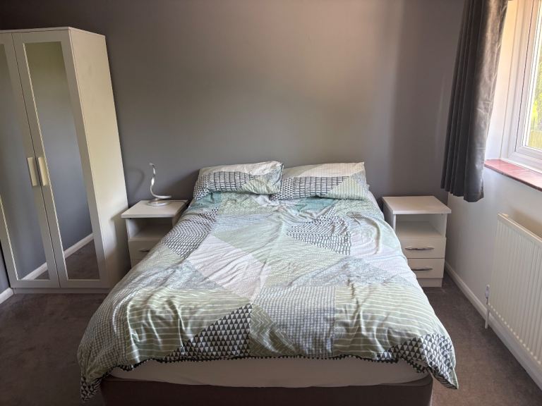 Room to rent in battle