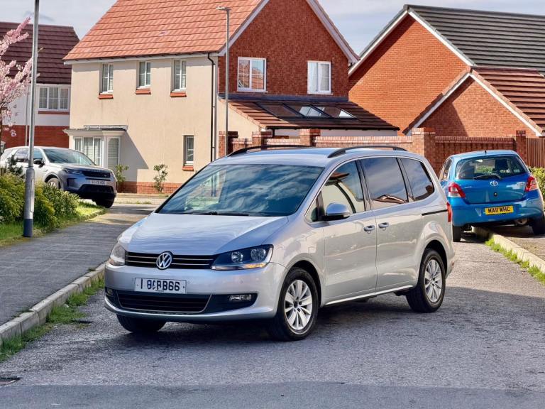 2015 Volkswagen Sharan Sport 2.0TDI 170 6 Speeds. 