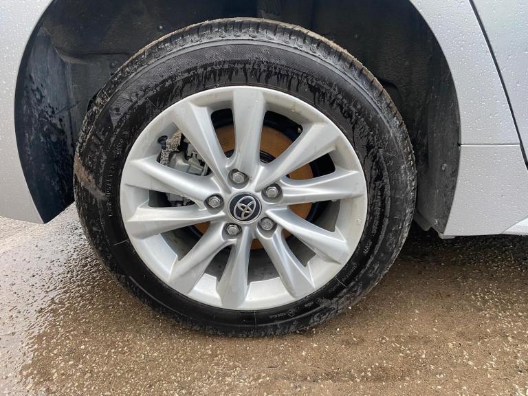 2024 74 REG TOYOTA COROLLA ICON 1.8 HYBRID ELECTRIC DAMAGED SALVAGE 