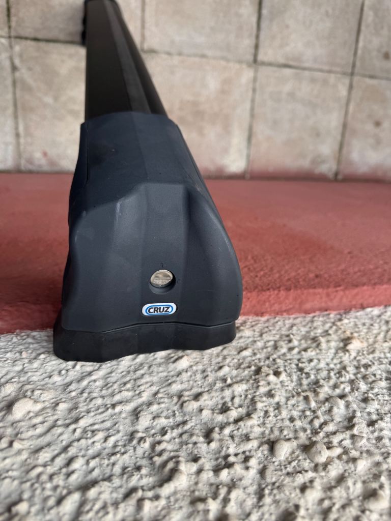 Roof Bars  Cruz Airo 