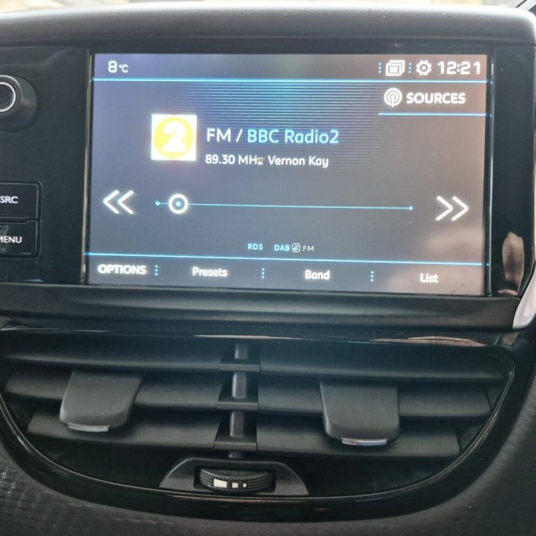 PEUGEOT 2008 1.6 BlueHDi Active 2017