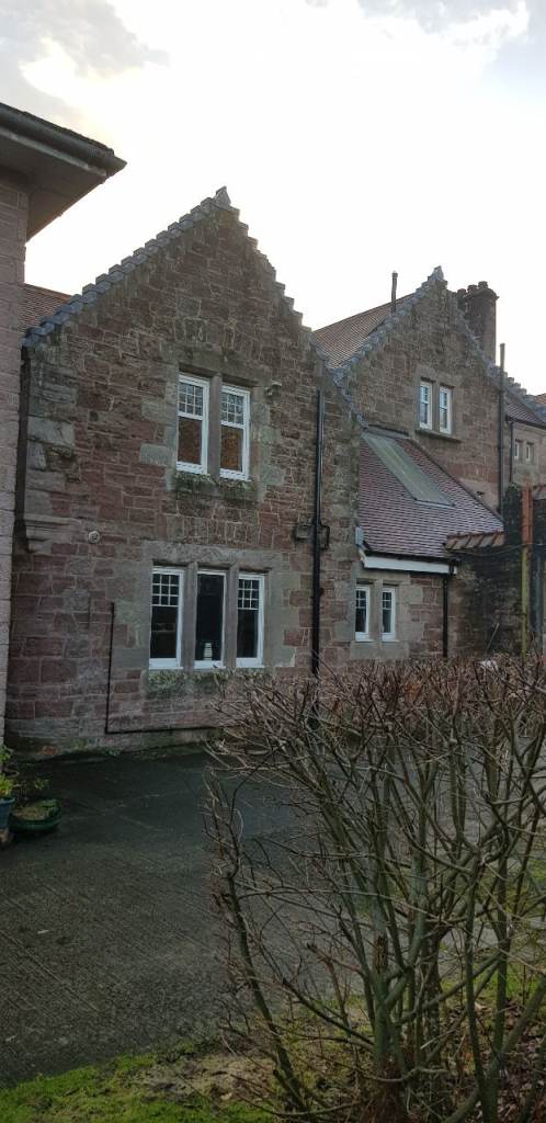 3 bedroom cottage for rent.