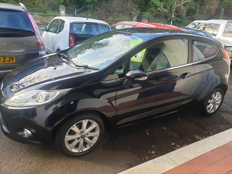 2010 Ford Fiesta 1.4 Zetec Hatchback 3dr Petrol Manual (133 g/km  94 bhp)