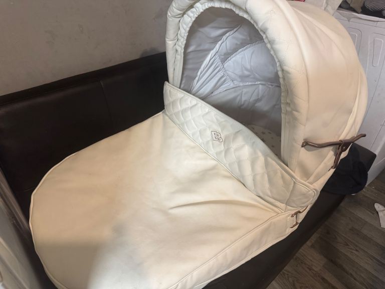 Bebecar pram/carrycot