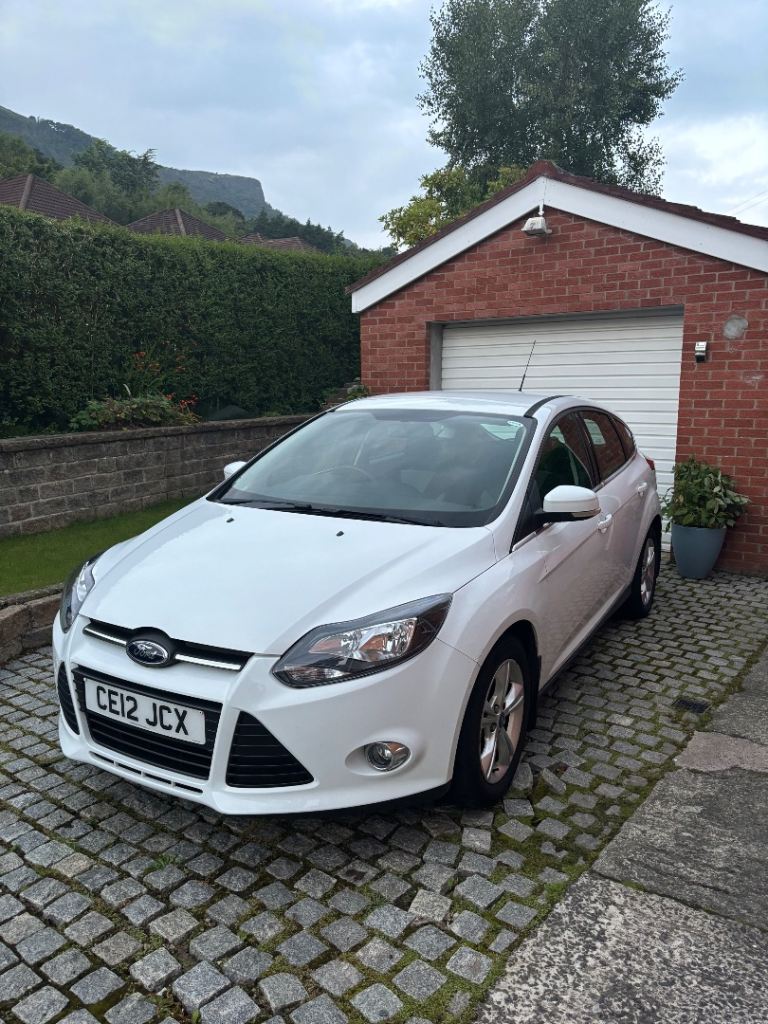 Ford, FOCUS, Hatchback, 2012, Manual, 1596 (cc), 5 doors