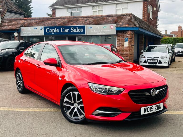 2019 Vauxhall Insignia 1.6 Turbo D [136] Design 5dr HATCHBACK Diesel Manual