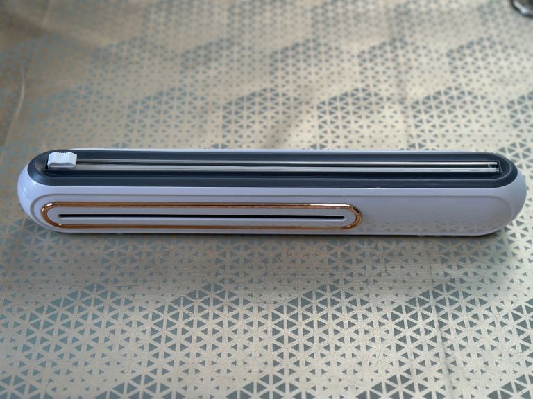 Kitchen Foil / Cling Film Dispenser with Cutter - White