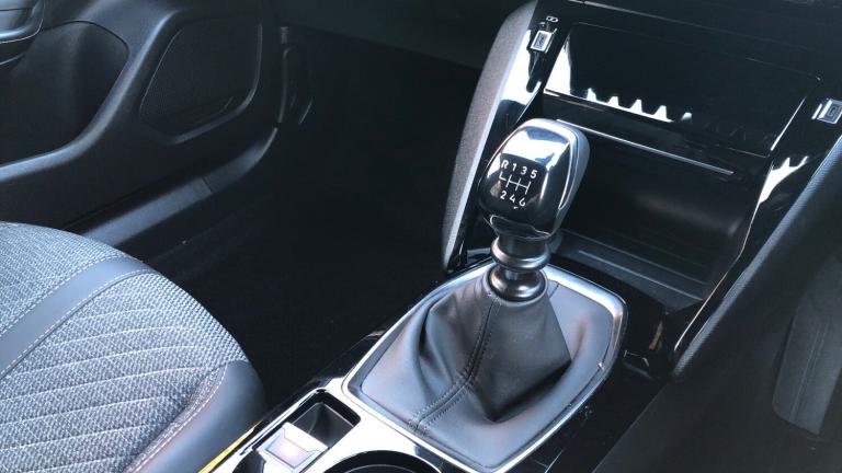 2023 Peugeot 2008 1.2 PureTech Allure SUV 5dr Petrol Manual Euro 6 (s/s) (130 ps) SUV Petrol Manual