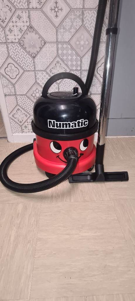 Numatic henry hoover medium size 12 inch 