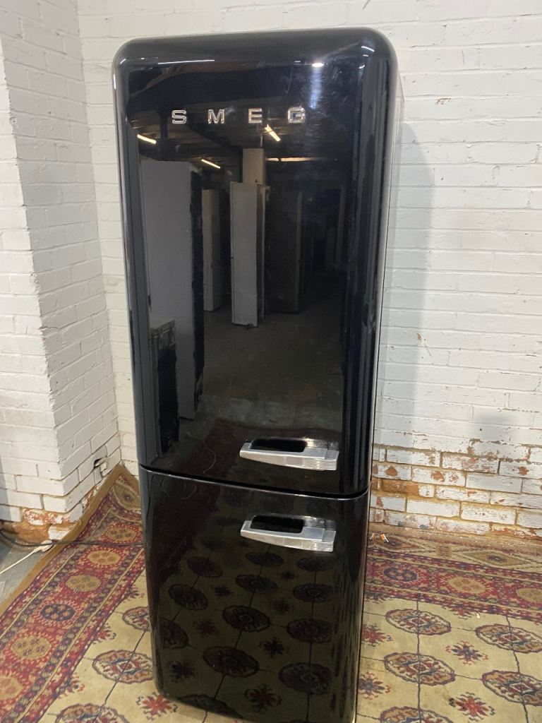 Beautiful SMEG RETRO Style Black Fridge Freezer