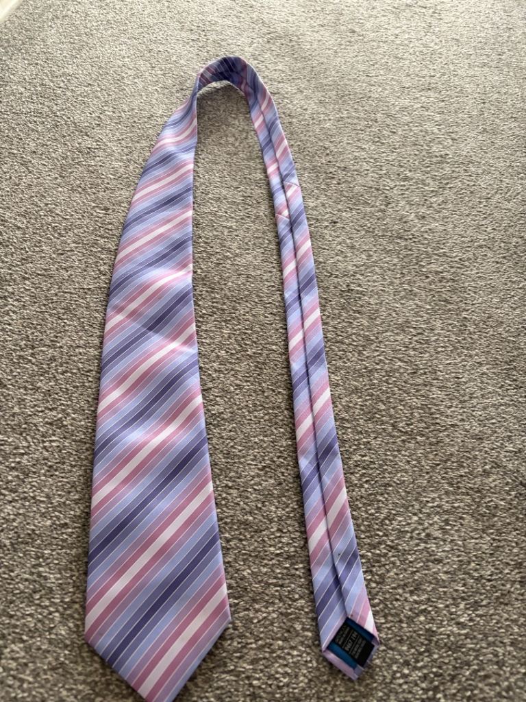 Men’s Tie