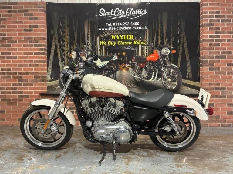 2012 Harley Davidson 883 Sportster Super low - For sale in Chesterfield