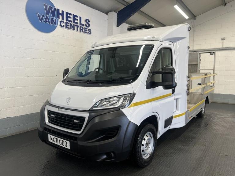 2022 Peugeot Boxer PEUGEOT BOXER 335 B2B CAB 2.2 BLHDI 140 S S/S Manual Diesel Dropside 2022 P Dr...