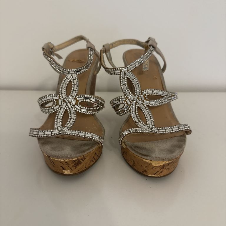 Women New Look Silver rhinestone brown block heels - UK 3