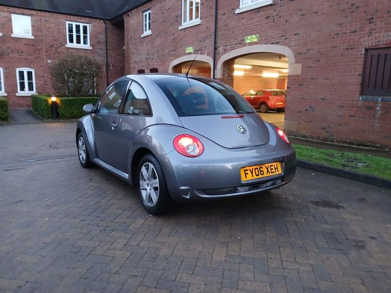 Volkswagen, BEETLE, Hatchback, 2006, Manual, 1595 (cc), 3 doors