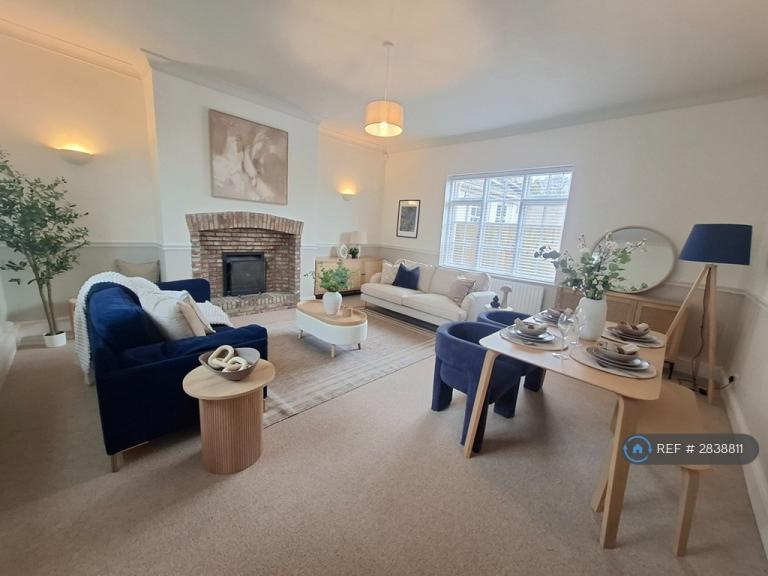 3 bedroom house in Hull Road, York, YO19 (3 bed) (#2838811)