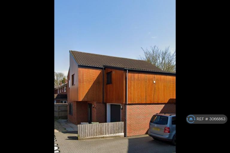 4 bedroom house in Manor Road, Griston, Thetford, IP25 (4 bed) (#3066863)
