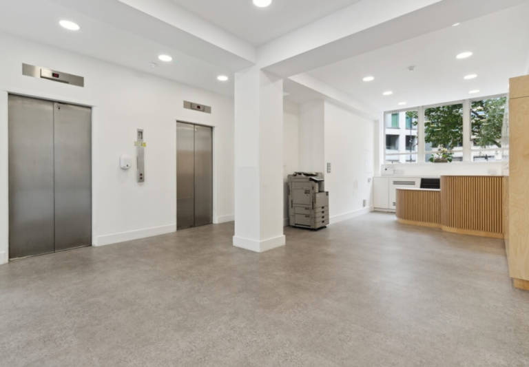 Private Spaces to Rent in Hammersmith W6 - 5 to 50 Person Offices