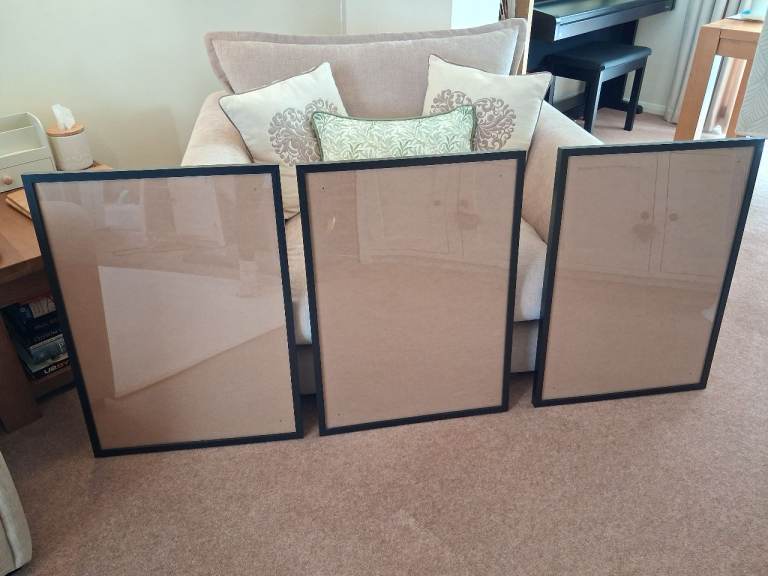 Three Black Picture Frames (A2 - 50x70cm picture)