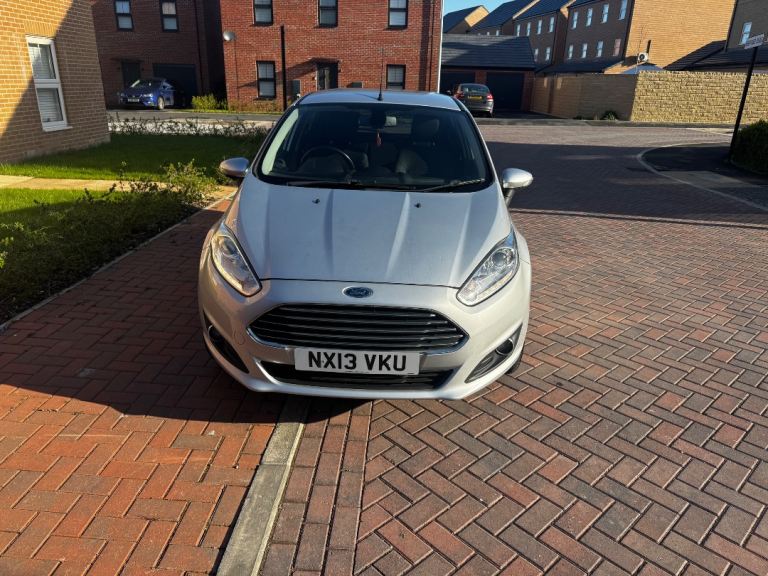 Ford, FIESTA, Hatchback, 2013, Manual, 998 (cc), 5 doors