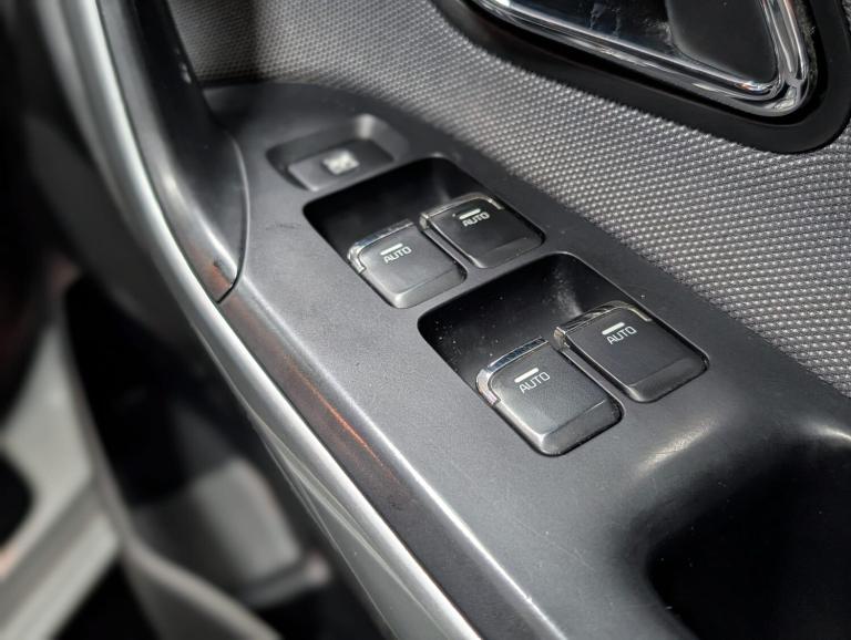 2015 Kia Ceed 1.6 CRDi 2 Hatchback 5dr Diesel DCT Euro 6 (s/s) (134 bhp) HATCHBACK Diesel Automatic