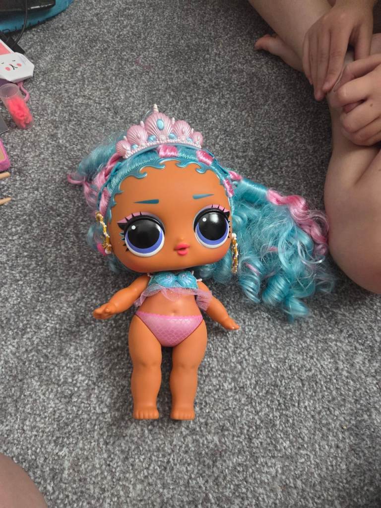 Lol doll in good condition 
