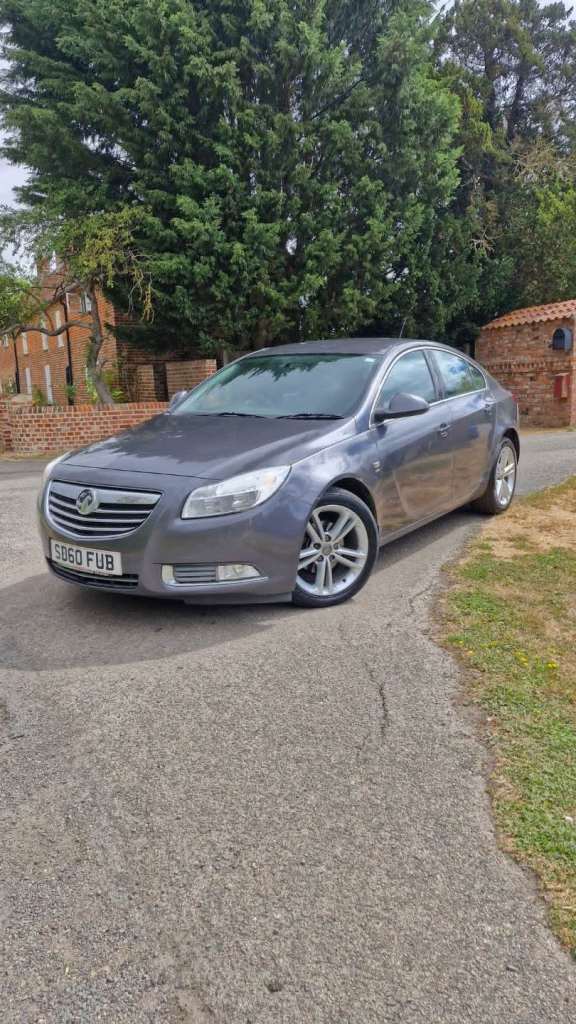 🚘 VAUXHALL INSIGNIA 🚘 FULL YEAR MOT & FULL SERVICE HISTORY *SRI DIESEL*