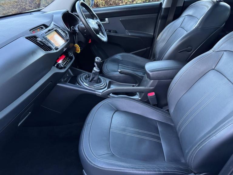 2012 Kia Sportage 2.0 CRDi KX-3 5dr [Sat Nav] ESTATE DIESEL Manual
