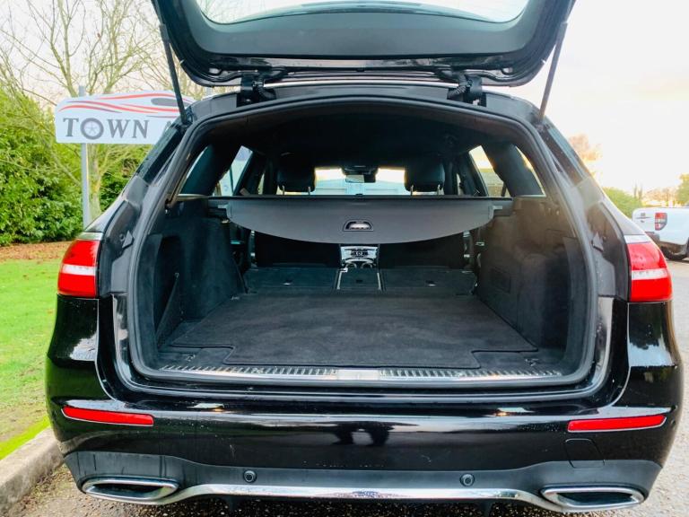 2017 Mercedes-Benz E Class E220d AMG Line 5dr 9G-Tronic ESTATE DIESEL Automatic