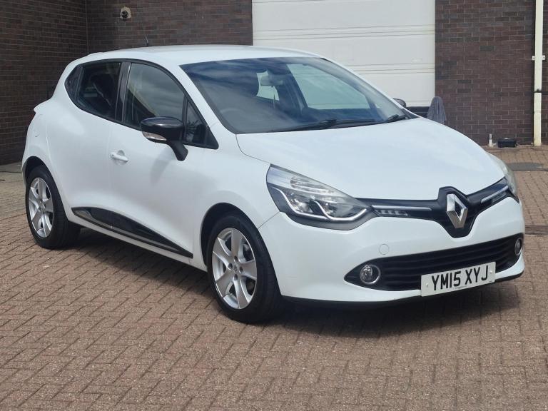 2015 Renault Clio 1.5 dCi Dynamique MediaNav Hatchback 5dr Diesel Manual Euro 5 (s/s) (90 ps) Hat...